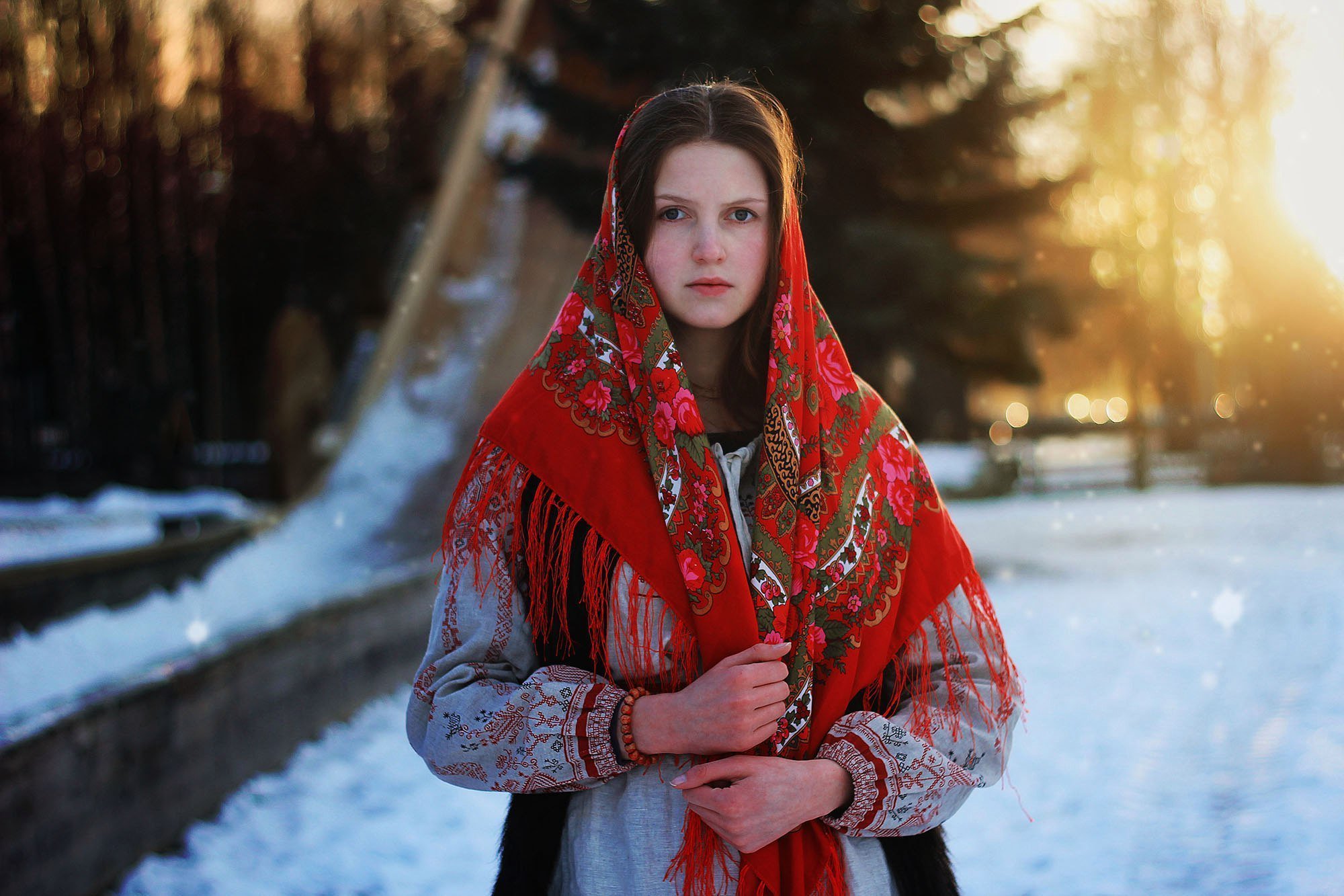 Girls in Slavic costumes in Mashhad